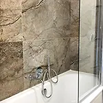 Floral Sunshine Apartment